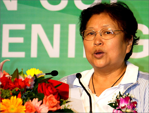 中國國際投資促進(jìn)會常務(wù)副會長兼秘書長、國家商務(wù)部投資促進(jìn)事務(wù)局副局長周銘致詞